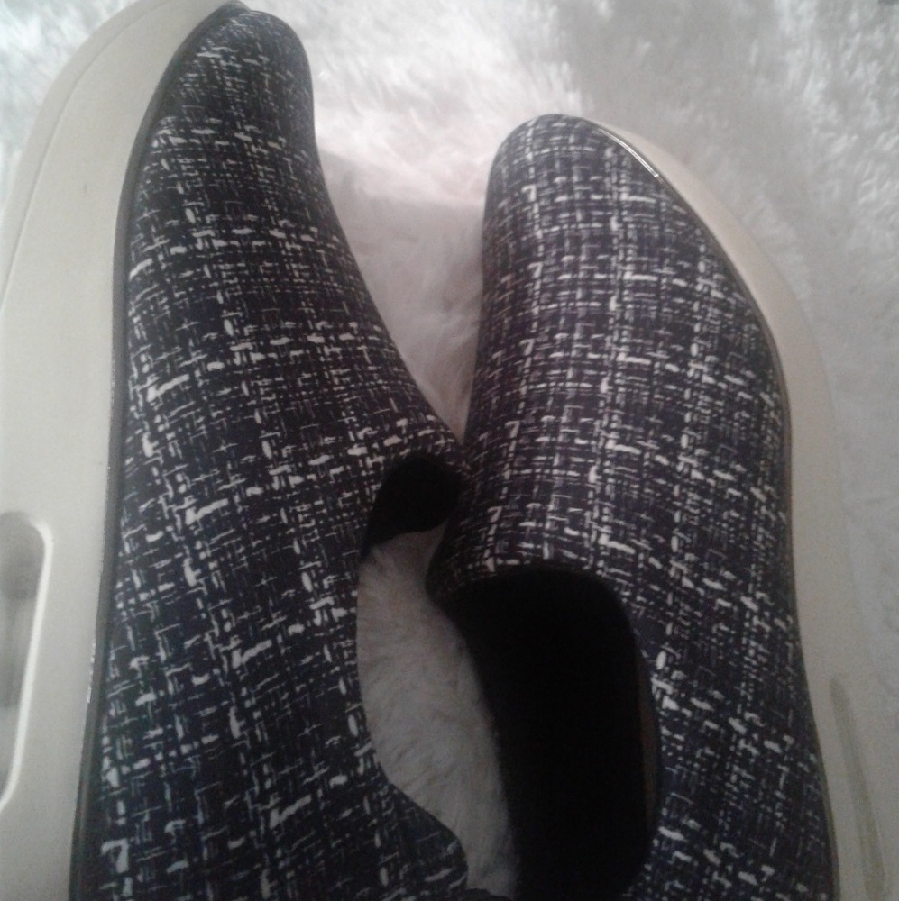Karl Lagerfeld Paris Sneaker - Picture 6 of 8